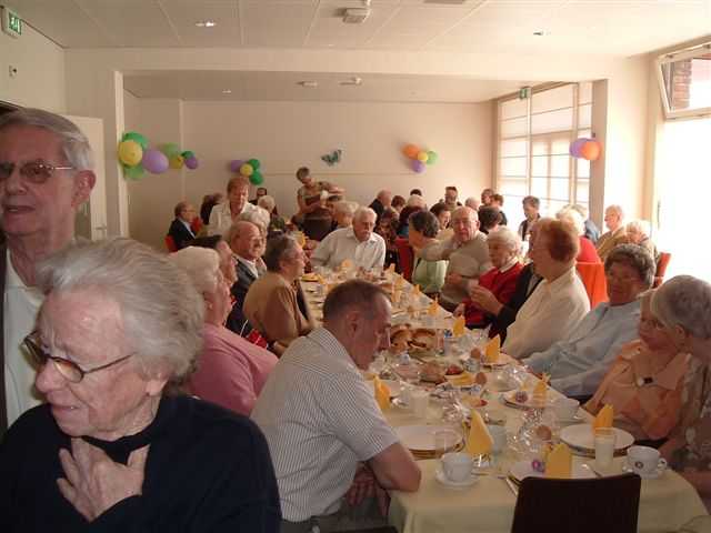 klik op de foto voor een grotere weergave